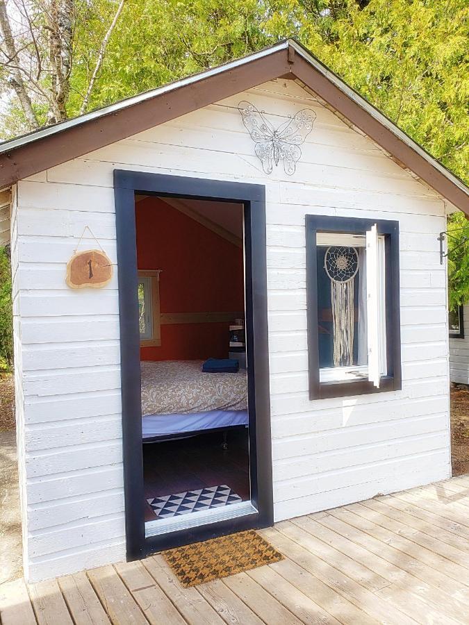 New Buddha Bing Unique Experience Cottage And Cabins Tobermory Exterior foto